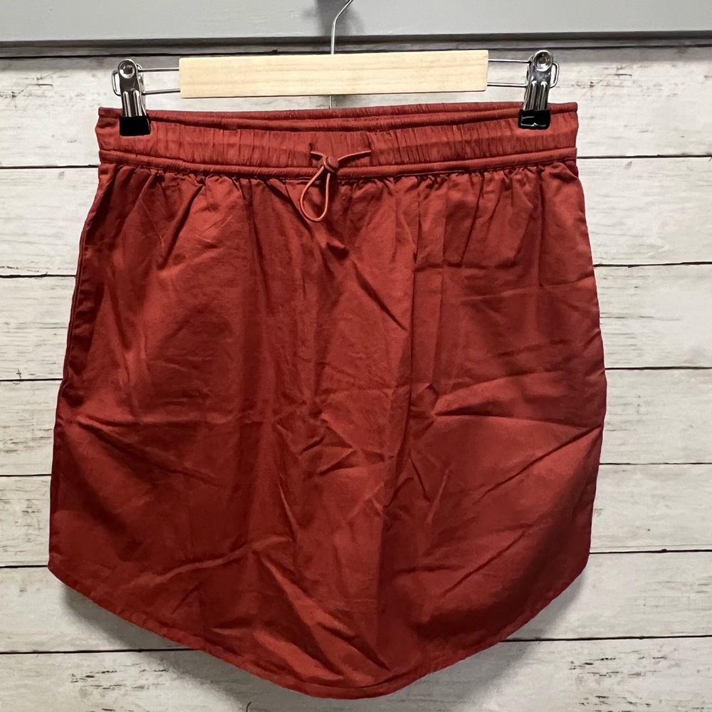 Sundry for Evereve Sunday Skirt in Rust Orange
